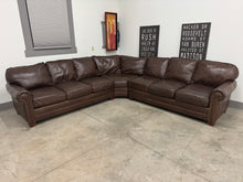 King Hickory Leather Sectional Sofa
